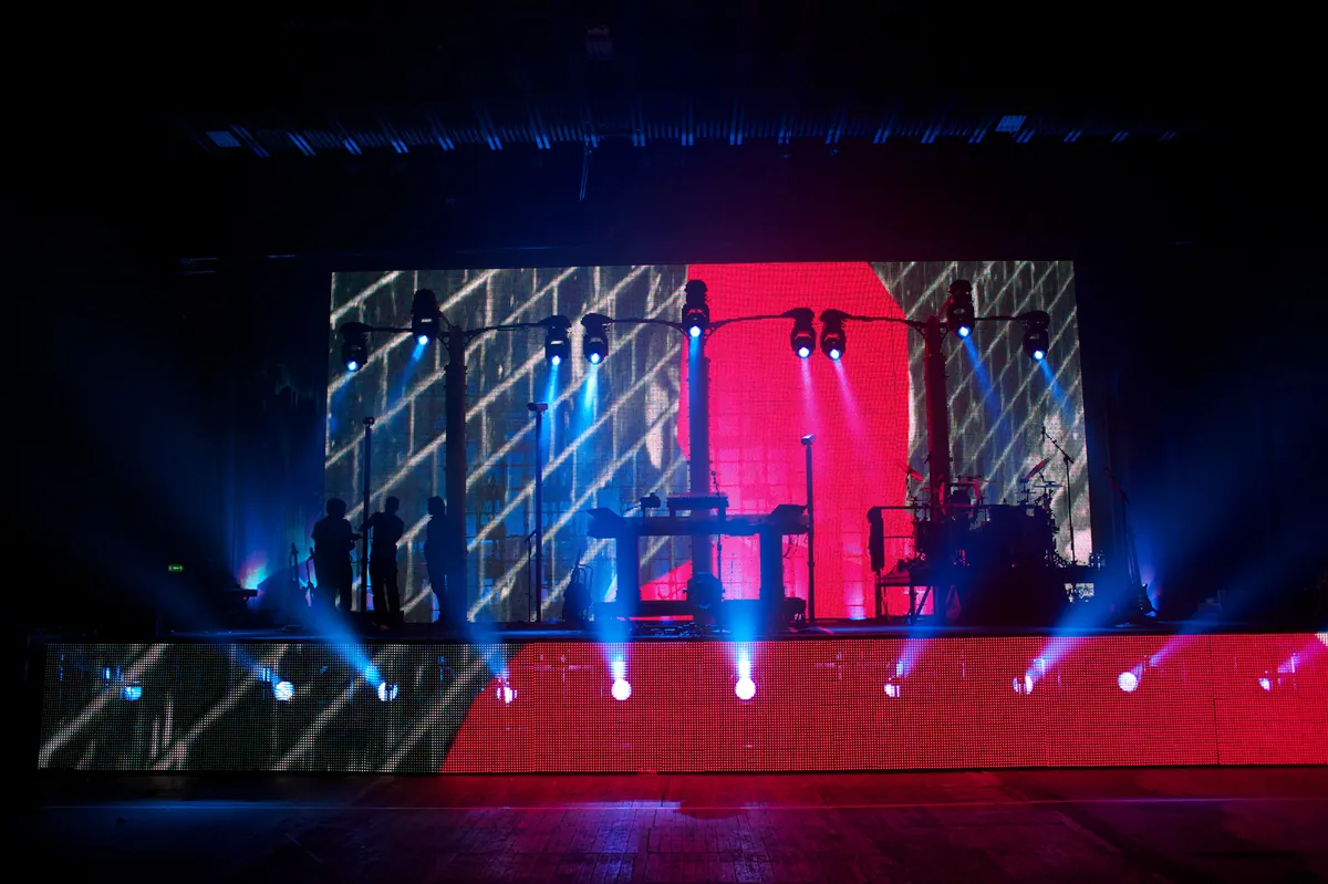 Pendulum, lighting and production design by Rob Sinclair