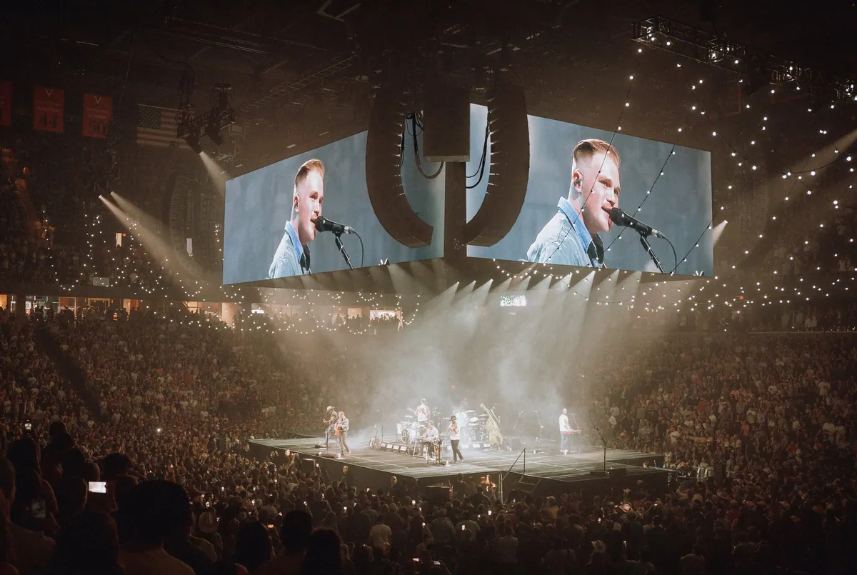 Zach Bryan, lighting and production design by Rob Sinclair